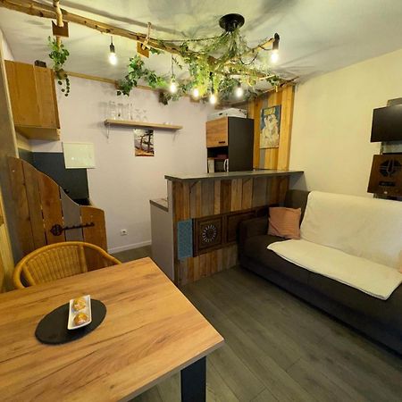 L'Échappée belle à l'Étang d'Anty -appartement Saint-Nabord Quarto foto