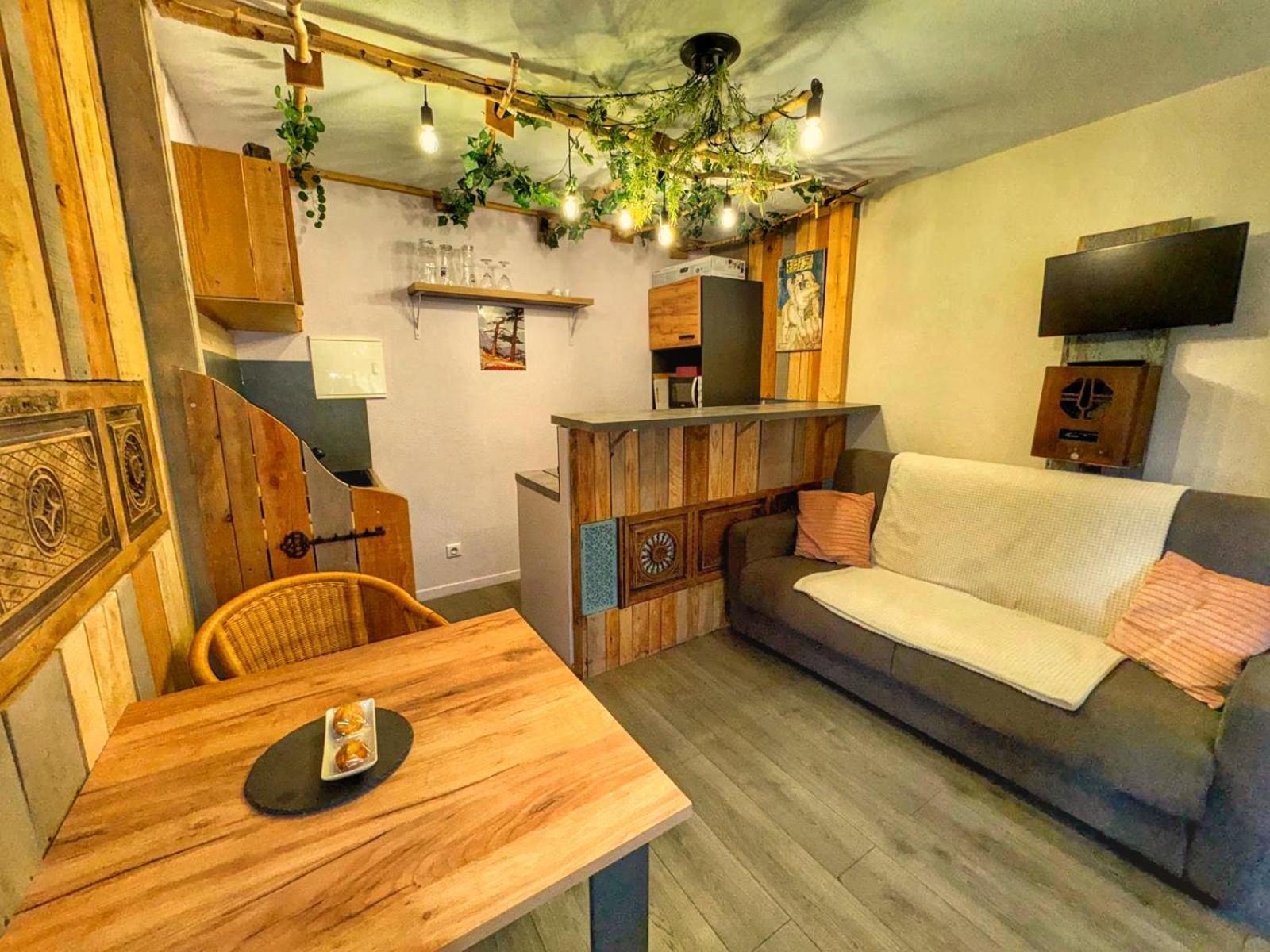 L'Échappée belle à l'Étang d'Anty -appartement Saint-Nabord Quarto foto